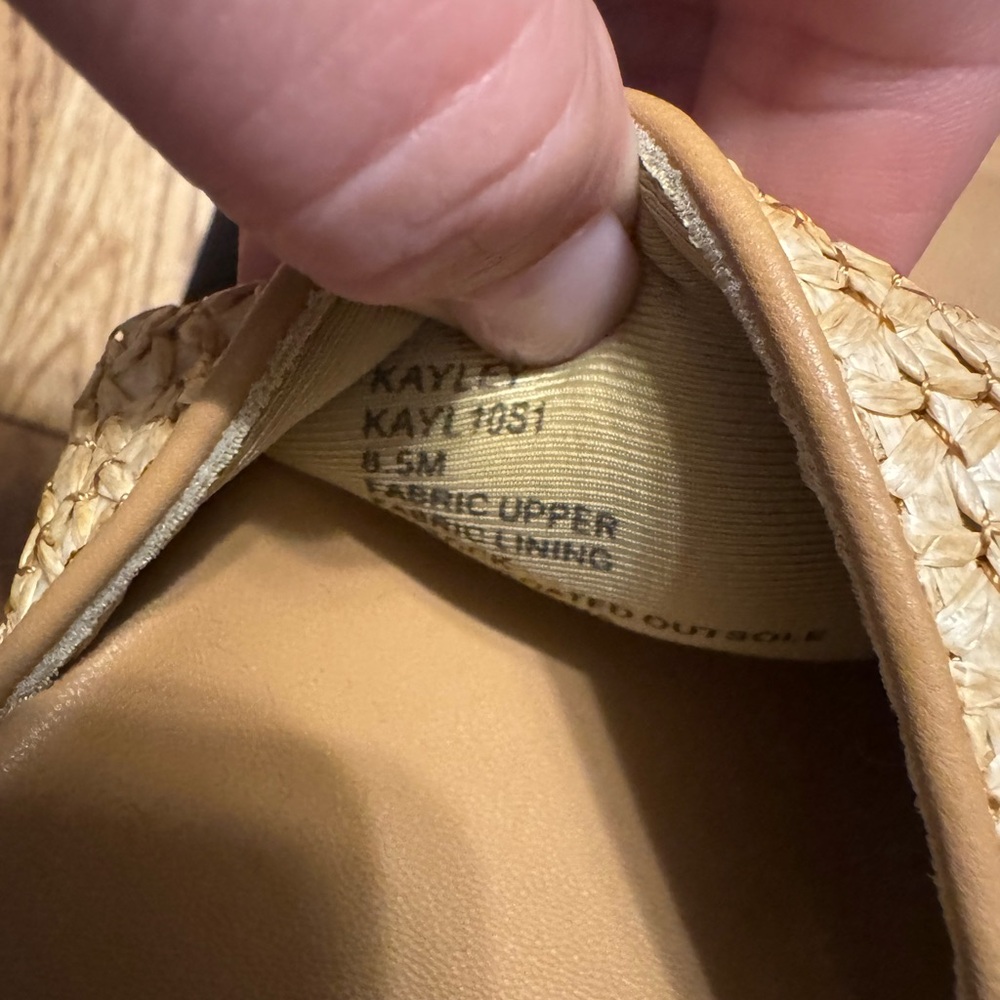 Steve Madden Kayley raffia Sandals/Slide with horse-bit gold size 8 1/2 - Picture 4 of 5